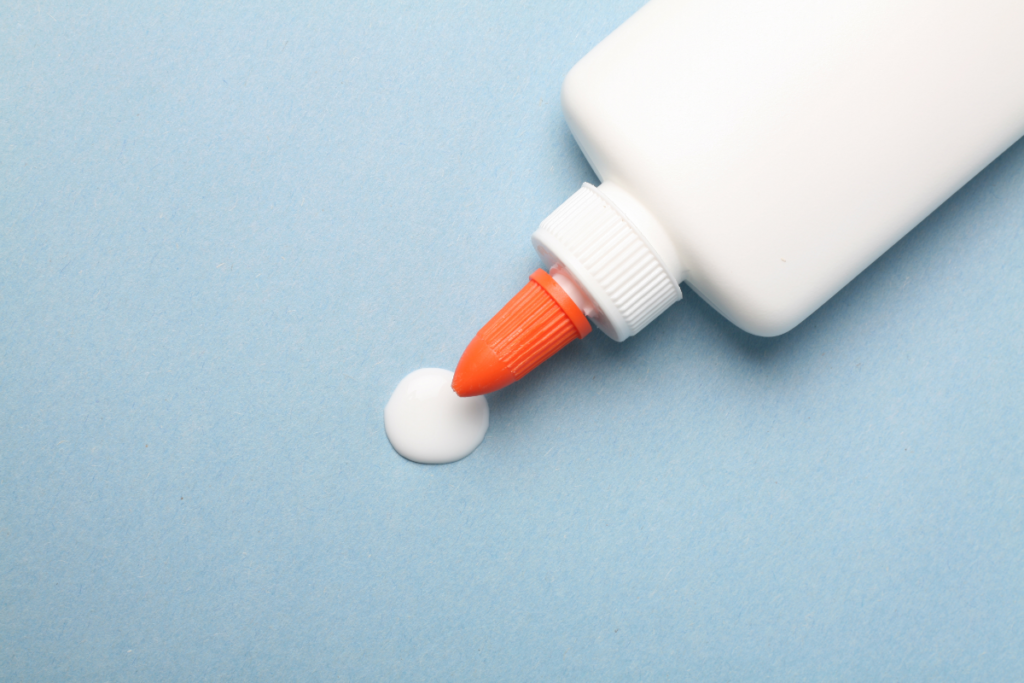 Buying Guide: The Best Adhesives for Paper Crafting (Say Goodbye to ...